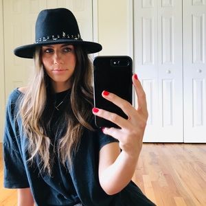 Zara Hat